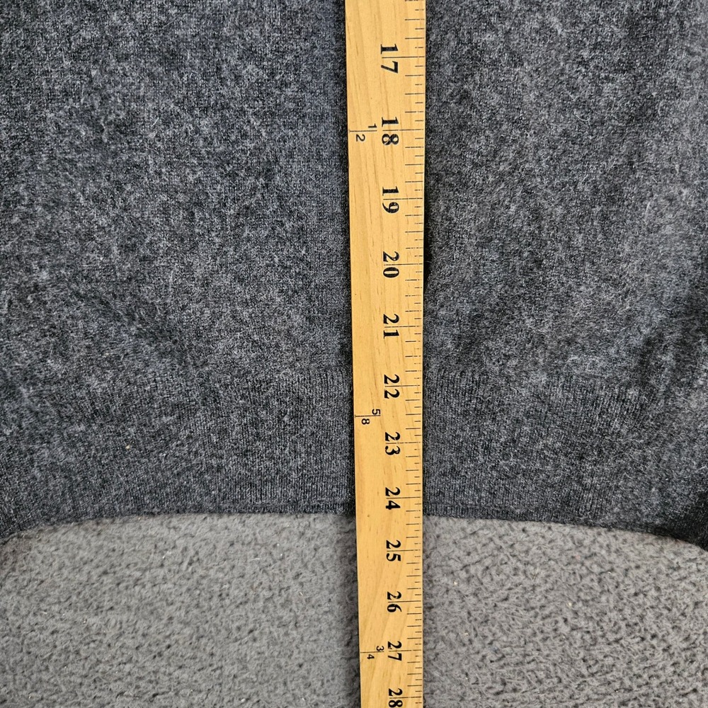 J.Crew Mens Large 100% Cashmere Crewneck Sweater Heather Gray J6384 - Picture 3 of 8